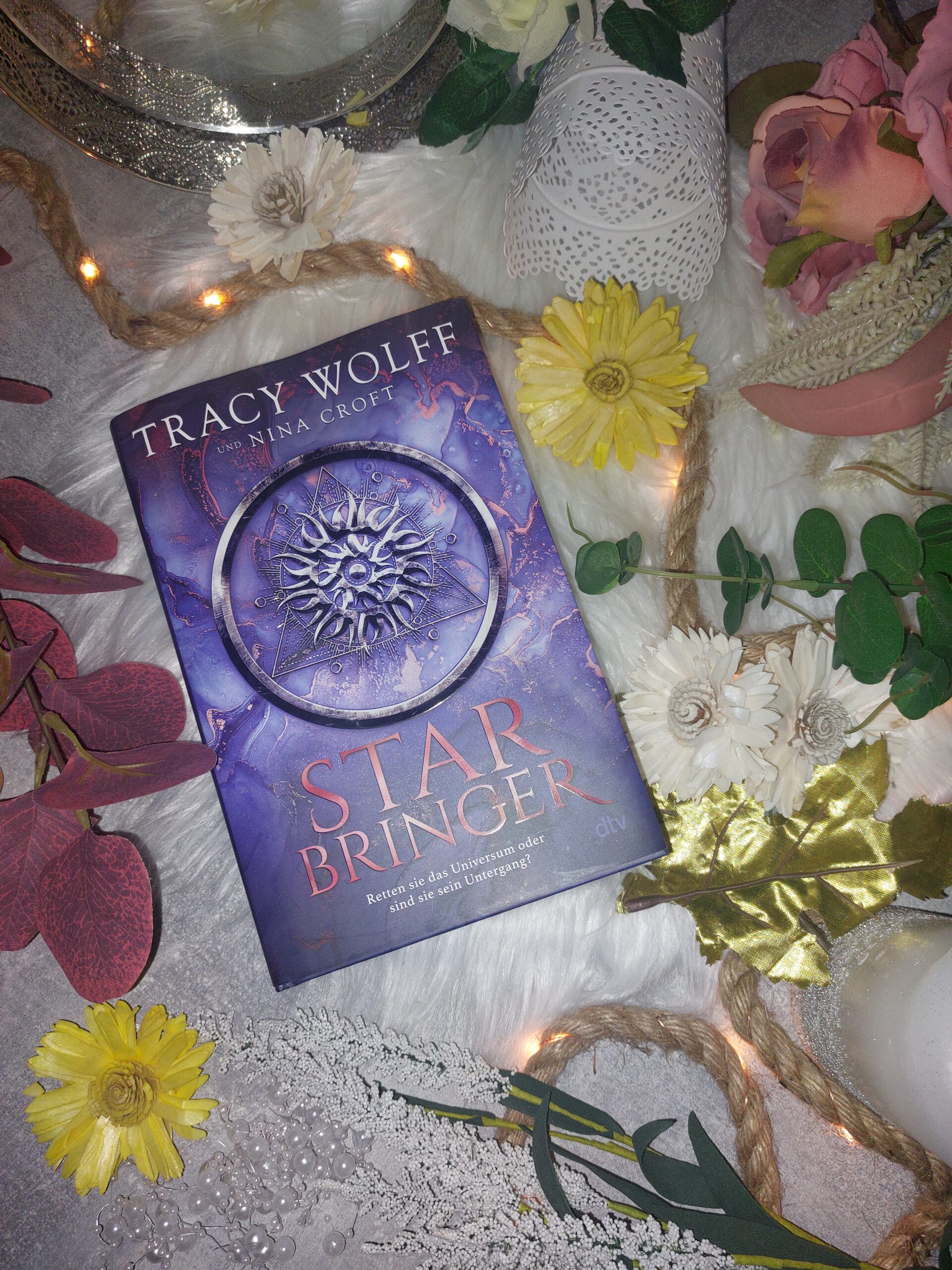 Star Bringer von Tracy Wolff und Nina Croft – Romance im Weltall
